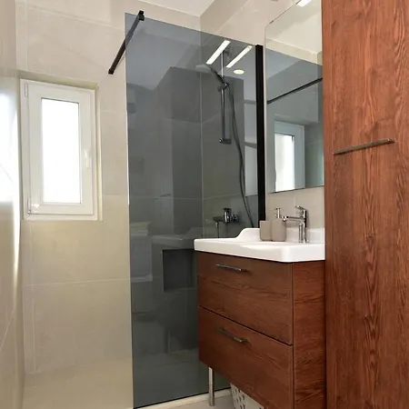 Apartment Sumic Harbour View Makarska