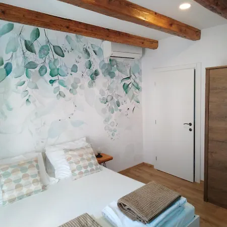 Apartman Sumic Harbour View *