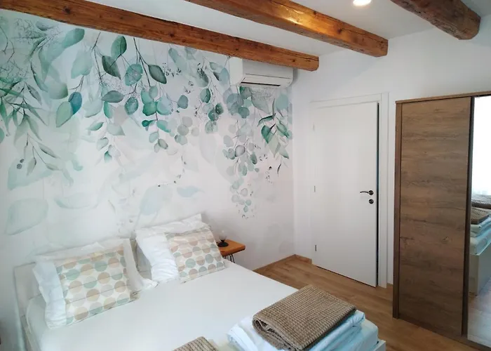 Apartmán Sumic Harbour View *