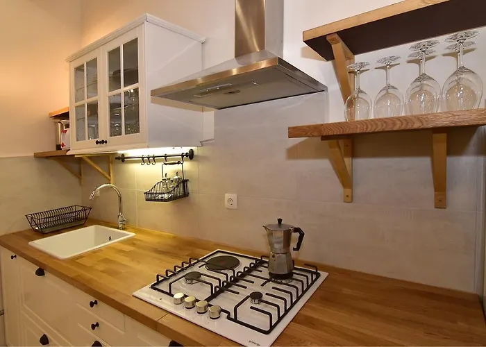 Sumic Harbour View * Makarská