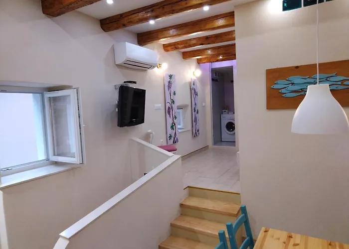 Sumic Harbour View Appartement